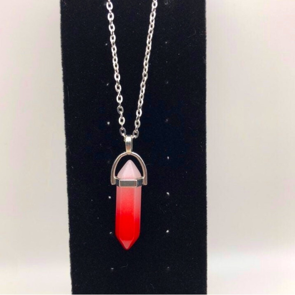 Pink and White Stone Pendant Necklace